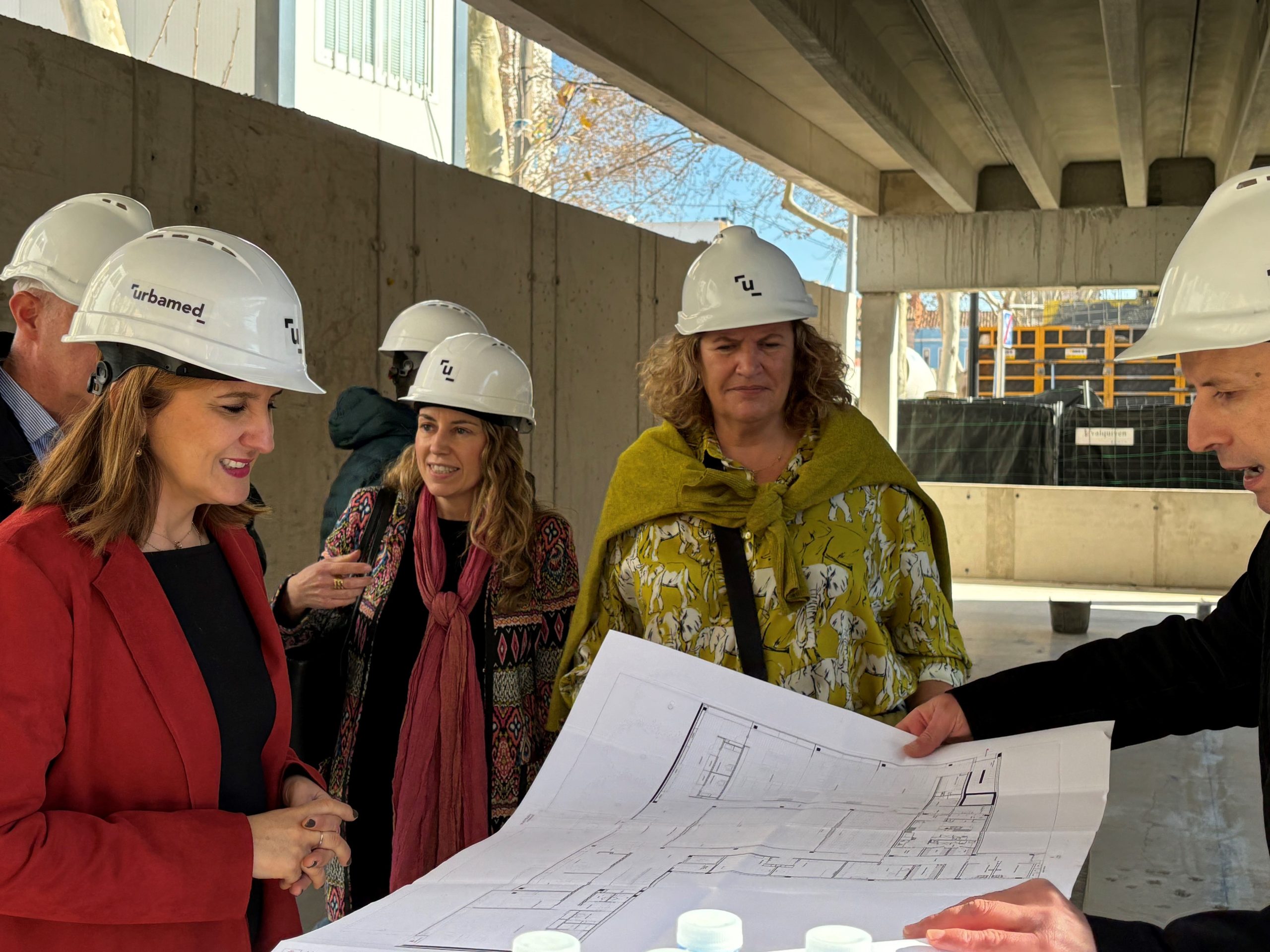 María José Catalá visita Centro de Día del Cabañal